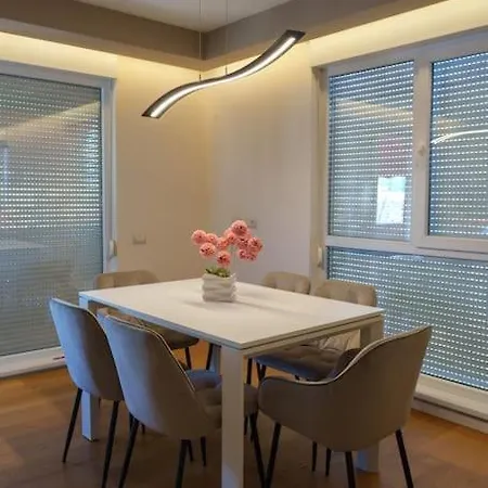 Elektra Apartmán *